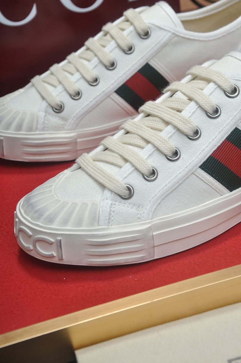 Gucci Low Shoes